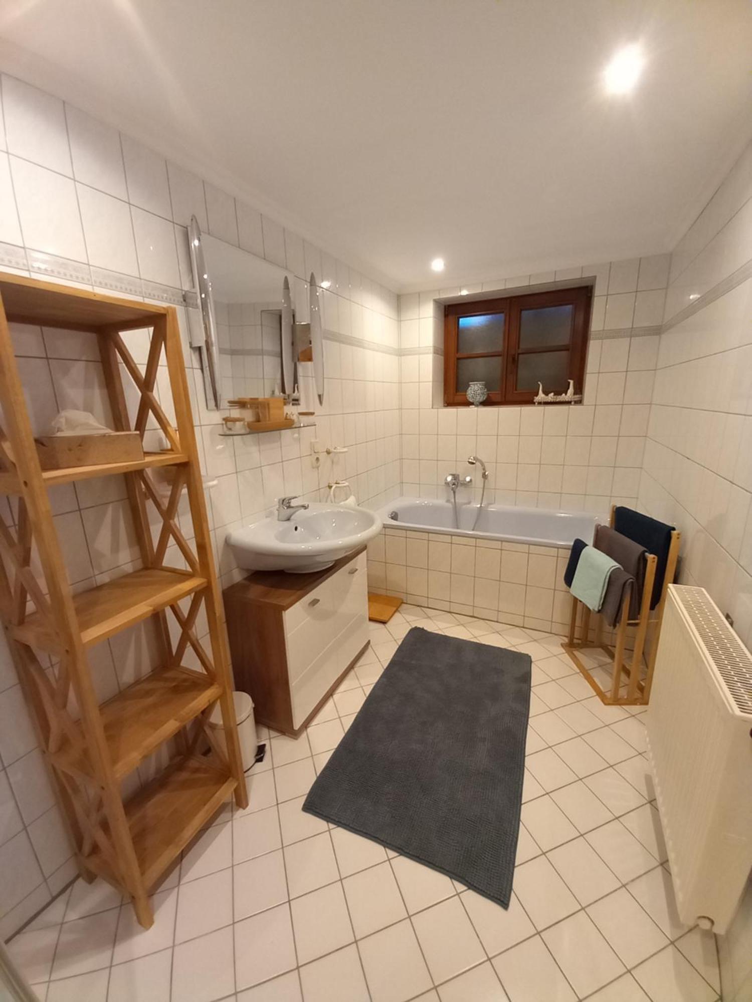 S'Rastl Direkt Mit Bergpanorama Apartment Grundlsee Exterior photo